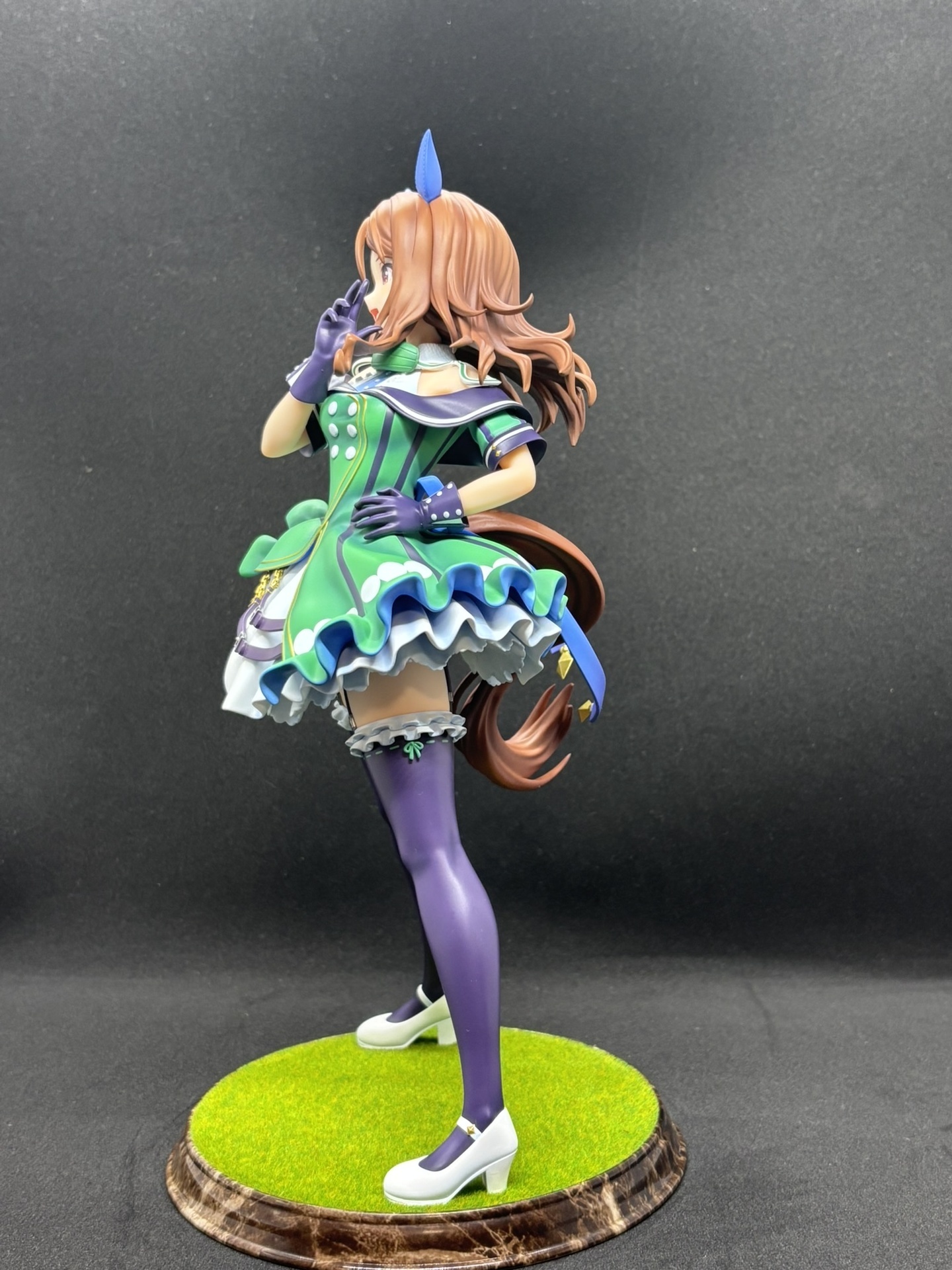 キングヘイロー 1/7スケールフィギュア　新品未開封 新品未開封 ウマ娘 キングヘイローフィギュア 表情替えパーツ付 新品未