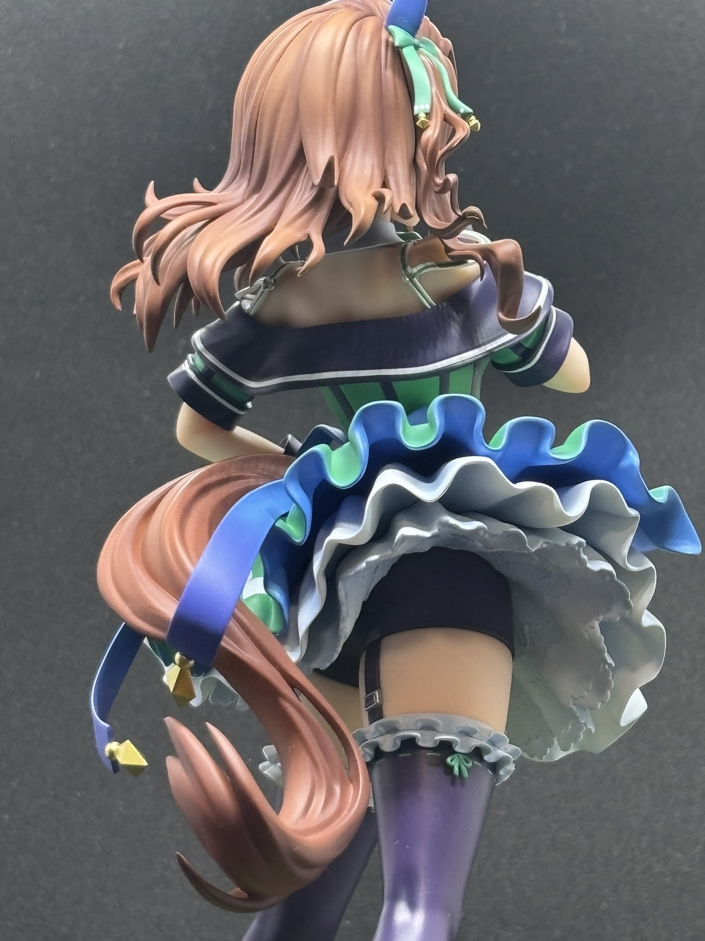 A5 キングヘイロー フィギュア 開封品 ウマ娘』誇り高きお嬢様ウマ娘・キングヘイローが勝負服姿でスケール